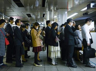 Potret Tertib MRT Luar Negeri, Akankah Jakarta Seperti Ini?
