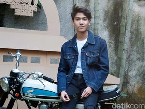 Yuk Dengar Cerita Iqbaal Ramadhan soal Tak Ingin Terjebak sebagai Dilan Yuk Dengar Cerita Iqbaal Ramadhan soal Tak Ingin Terjebak sebagai Dilan