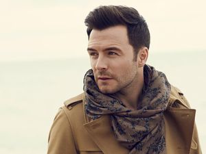 Kisah Nama Album Love Always Shane Filan Bermula dari Tanda Tangan