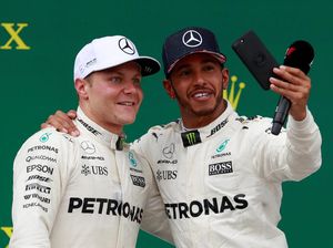Akhir Pekan yang Sempurna untuk Mercedes Akhir Pekan yang Sempurna untuk Mercedes