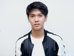 Jokowi Nonton Dilan 1990, Iqbaal: Ini Terbaik!