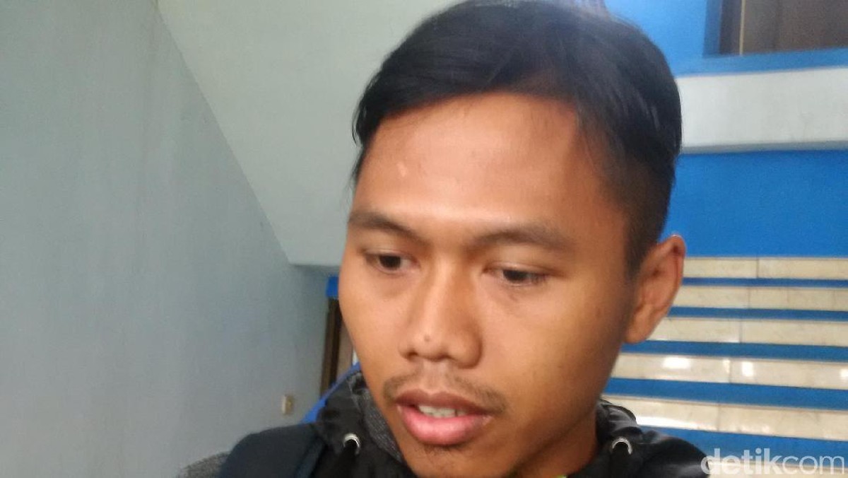 Pemain Persib Tony Sucipto (Foto: Mochamad Solehudin)