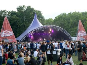 Konser Musik Disebut Jadi yang Paling Terakhir Pulih karena Pandemi