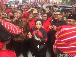 Megawati Resmikan Kantor DPD PDIP Sumatera Utara