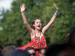 Konser Kelar Cepat Jadi Kemewahan Bagi Fans Musik Australia Konser Kelar Cepat Jadi Kemewahan Bagi Fans Musik Australia