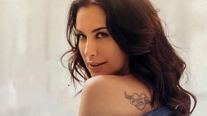 10 Artis Indonesia yang Tidak Menua, Wajahnya Dari Dulu Gitu-gitu Aja