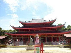 Kisah Gua Batu di Dalam Sam Poo Kong Semarang