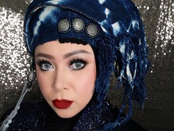 Lirik dan Chord Gantung oleh Melly Goeslaw