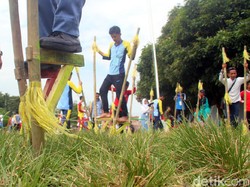 PLS di Kota Tegal, Siswa Baru Ikuti Lomba Tradisional