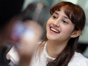 Nggak Cuma Politik, Tsamara Juga Asyik Diajak Ngobrol Traveling