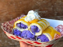 Wah, Puasnya! Es Krim Gulung Ini Dalamnya Juga Diisi Es Krim!