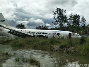 Pesawat Tri MG Asia Tergelincir, Runway Bandara Wamena Terblok