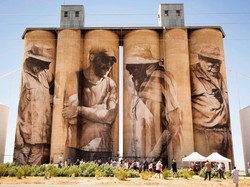 Mural Raksasa Ini Siap Tarik Wisatawan Liburan ke Negeri Kangguru