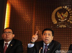 Kata Fadli Zon soal Bungkamnya Novanto di Sidang Perdana