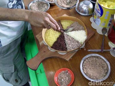 Foto: Mengintip Bisnis Martabak Anak Jokowi