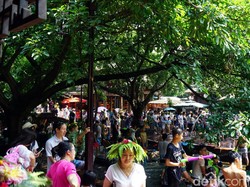 Liburan Musim Panas di China, Seperti Ini Ramainya