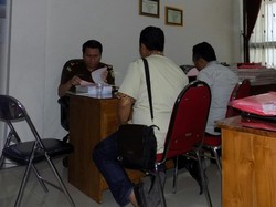 Berkas Dilimpahkan Jaksa, Oknum Kades Kena OTT PTSL Ditahan