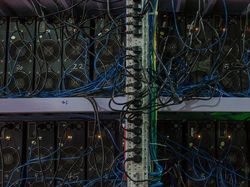 China Gencarkan Razia Penambangan Bitcoin