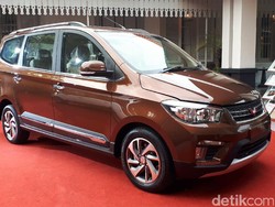 Mobil Ini Tengah Jadi Perhatian Netizen