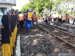 Empat Perlintasan Kereta Api di Ahmad Yani Ditutup, Ini Alasannya