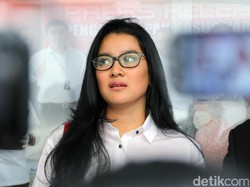 Marcella Zalianty Tanamkan Nasionalisme pada Anak