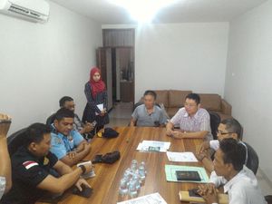 Tim Pora Lamongan Gelar Razia, Tidak Temukan WNA Langgar Aturan Tim Pora Lamongan Gelar Razia, Tidak Temukan WNA Langgar Aturan