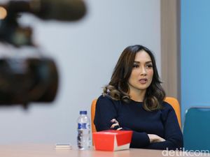 Trauma Sara Wijayanto Usai Demian Aditya Alami Kecelakaan Saat Sulap Trauma Sara Wijayanto Usai Demian Aditya Alami Kecelakaan Saat Sulap