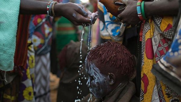 Foto: Tradisi Sunat Wanita di Pedalaman Afrika