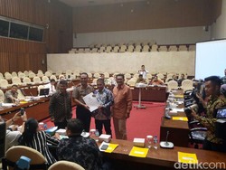 Bahas SDM KPK, Pansus Angket Rapat Tertutup dengan Wakapolri