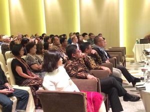 Hadiri Peluncuran Buku Tentang Ahok, Djarot: Sangat Menginspirasi