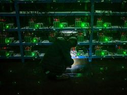 Mengintip Penambangan Bitcoin yang Dirazia Pemerintah China