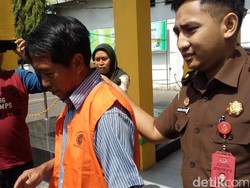 Rugikan Negara Rp 150 Juta, Kades di Mojokerto Ditahan Kejaksaan