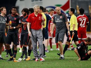 Tur ke Shanghai, Skuat Arsenal Diduga Keracunan Makanan