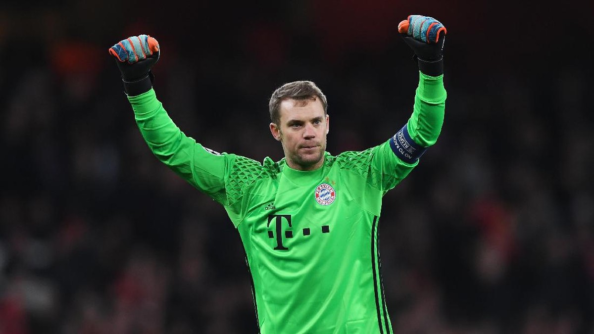 Manuel Neuer baru bermain empat kali pada musim ini akibat cedera kaki (Foto: Getty Images/Shaun Botterill)