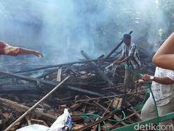 Dua Lansia Terjebak dalam Kebakaran Rumah di Madura