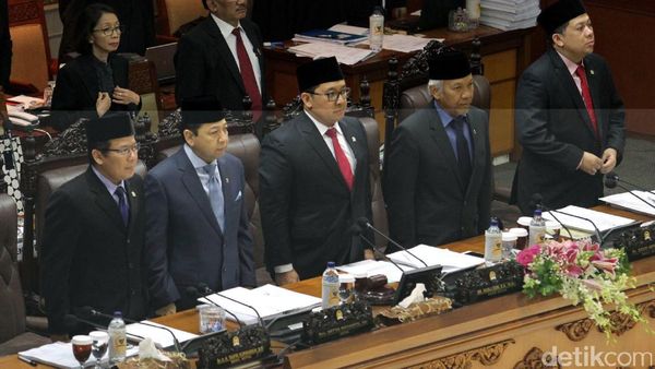 Momen-momen Setya Novanto di Paripurna DPR