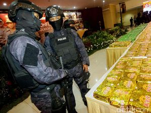 Polisi Rilis Barang Bukti Sabu 1 Ton Asal Taiwan