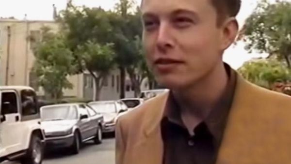 Momen-momen Kelam dalam Kehidupan Elon Musk