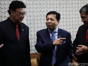 Saat Tersangka Kasus e-KTP Mengetuk Palu Pengesahan UU Pemilu