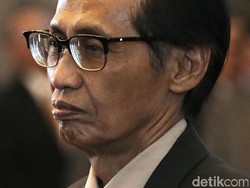 Pensiun, Ini Koleksi Vonis Artidjo Alkostar ke Koruptor