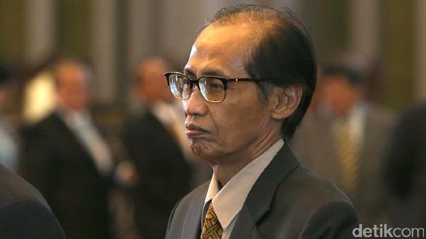 Foto: Sebelum Ahok, Mereka Diadili Artidjo