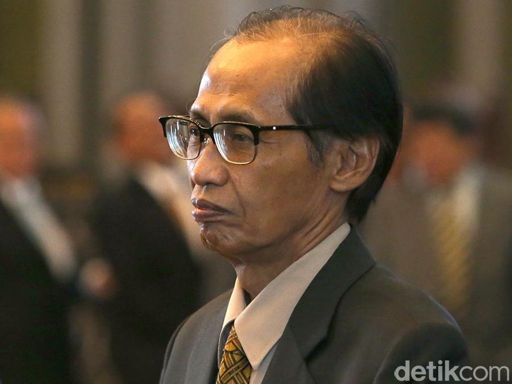 Cerita Kesederhanaan Artidjo Melawan Teror Sampai Santet Cerita Kesederhanaan Artidjo Melawan Teror Sampai Santet