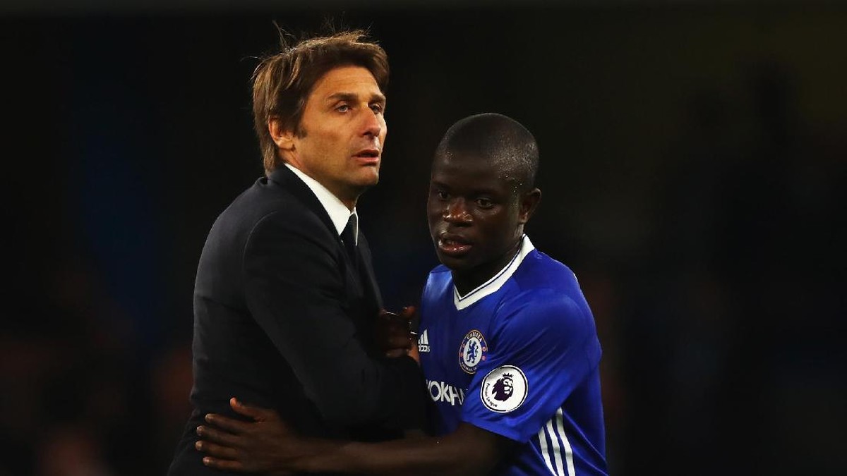 Antonio Conte dikabarkan serius menginginkan NGolo Kante. (Foto: Clive Rose/Getty Images)