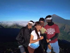 Kata KLHK Soal Pendaki Ndeso Pemetik Bunga Edelweiss Rinjani