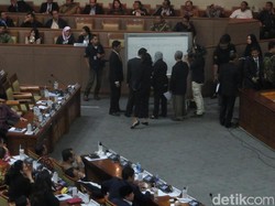 Hasil Voting: Voting RUU Pemilu Dilakukan Malam Ini