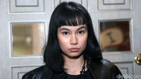 Cantiknya Regina Rengganis Bergaya Boyish