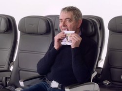 Kocak! Begini Tingkah Mr Bean di Video Keselamatan Pesawat