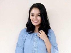 Tak Bisa Dandan, Siti Badriah Cuek akan Penampilan