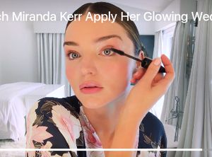 Miranda Kerr Makeup Sendiri di Hari Pernikahannya