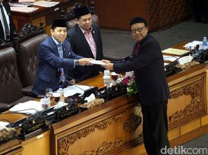 PAN Beda Sikap di UU Pemilu, Novanto: Saya Yakin akan Tetap Bersama